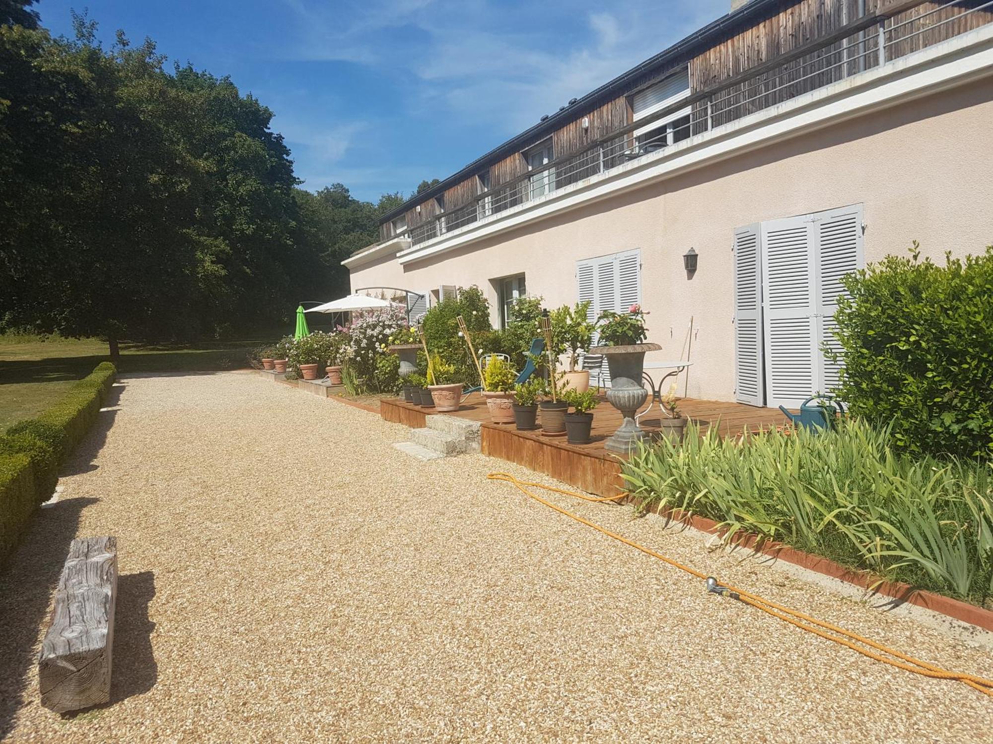 Les Mazeraies Maison D'Hotes Avec Spa Savonnieres ภายนอก รูปภาพ