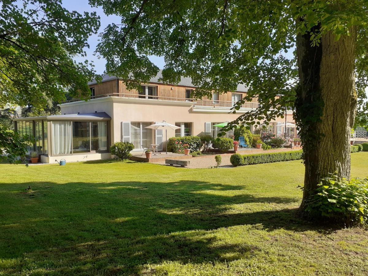 Les Mazeraies Maison D'Hotes Avec Spa Savonnieres ภายนอก รูปภาพ
